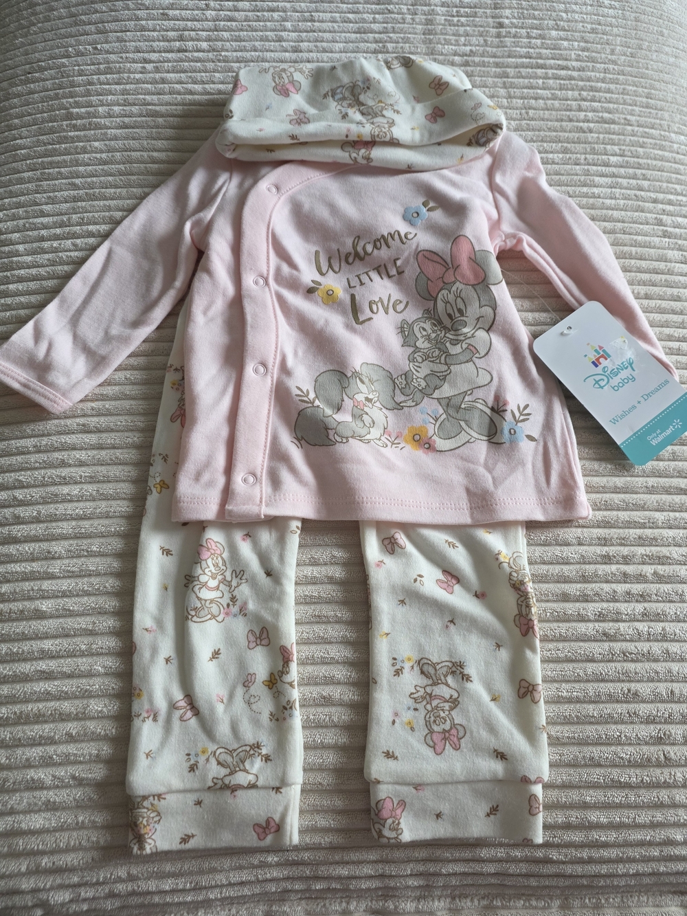 Disney Pink Minnie Mouse Welcome Little Love Pajama Set